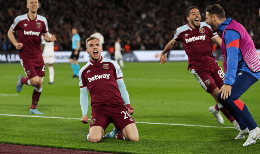 詹姆斯关键助攻锁定胜利